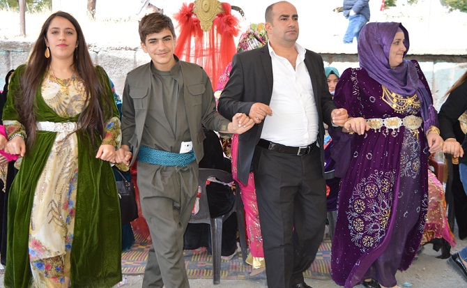 Tutkal ve Erol ailesinin mutlu günü 49