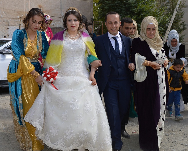 Tutkal ve Erol ailesinin mutlu günü 50