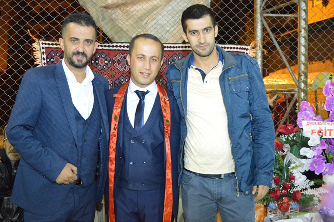 Tutkal ve Erol ailesinin mutlu günü 65