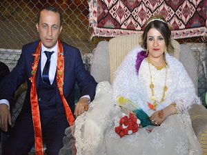 Tutkal ve Erol ailesinin mutlu günü