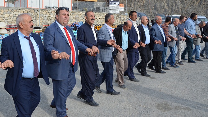 Özkan ailesinin mutlu günü 16