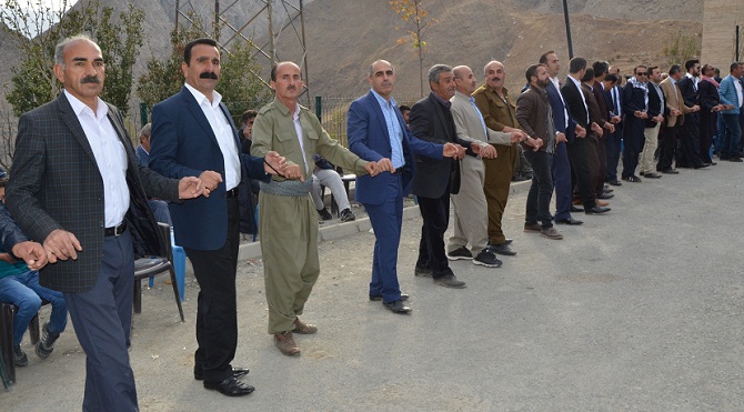 Özkan ailesinin mutlu günü 24