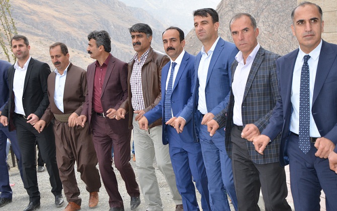 Özkan ailesinin mutlu günü 28