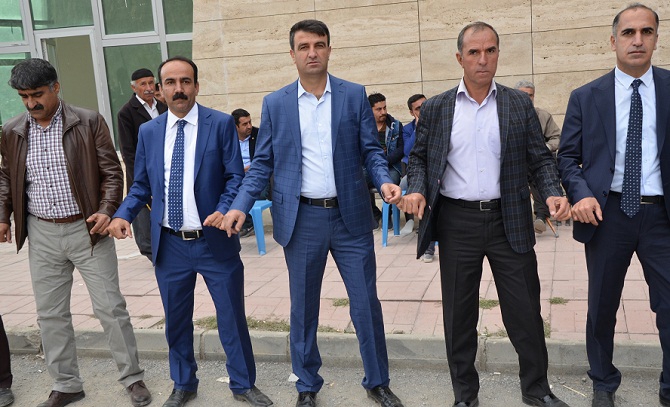 Özkan ailesinin mutlu günü 29