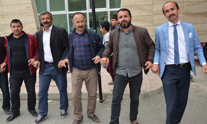 Özkan ailesinin mutlu günü 33