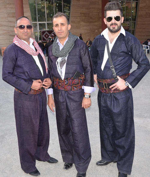 Özkan ailesinin mutlu günü 40