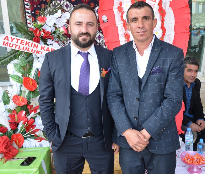 Özkan ailesinin mutlu günü 41