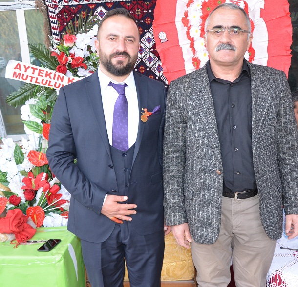 Özkan ailesinin mutlu günü 42