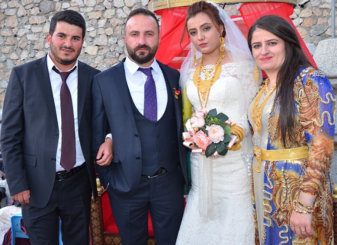 Özkan ailesinin mutlu günü 7