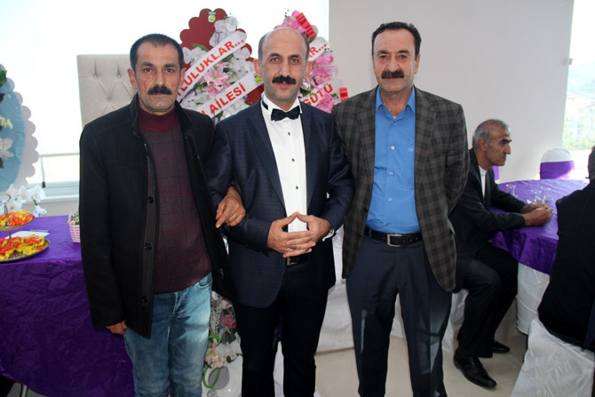 HDP Hakkari Milletvekili Akdoğan dünya evine girdi 27