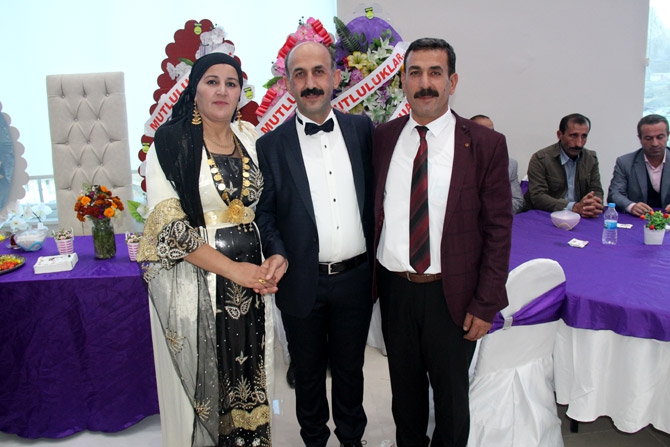 HDP Hakkari Milletvekili Akdoğan dünya evine girdi 29