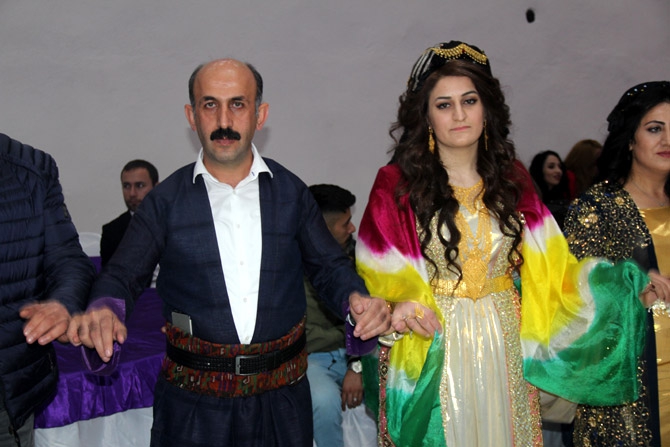 HDP Hakkari Milletvekili Akdoğan dünya evine girdi 3