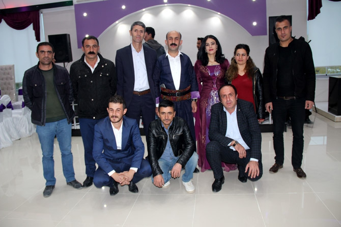 HDP Hakkari Milletvekili Akdoğan dünya evine girdi 33