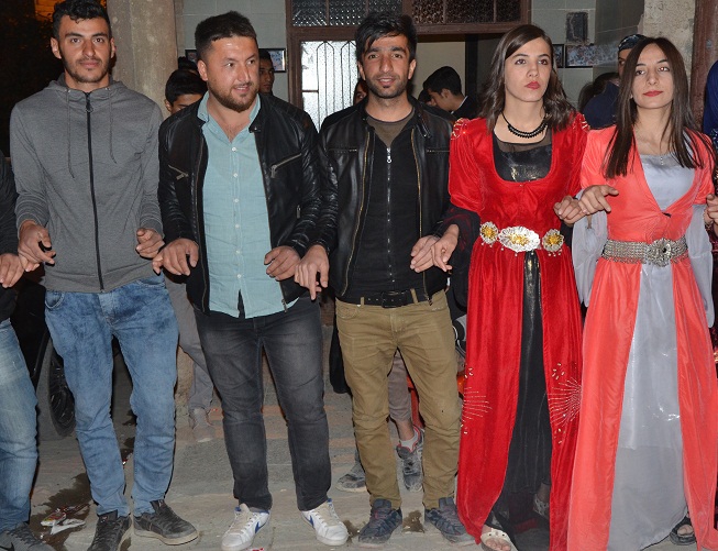 Kuşar Ailesinin mutlu günü 13