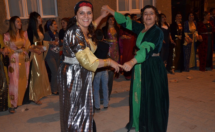 Kuşar Ailesinin mutlu günü 19