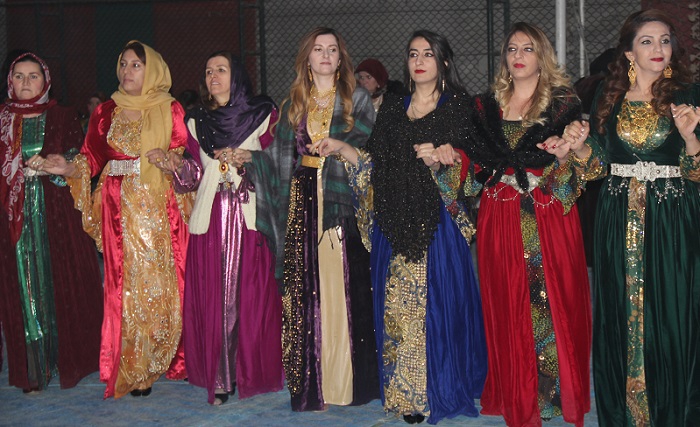 Özbek ailesinin mutlu günü 12