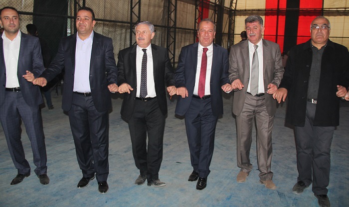 Özbek ailesinin mutlu günü 5