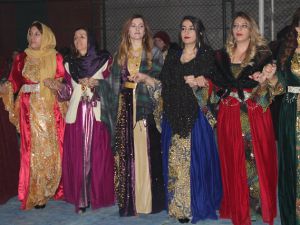 Özbek ailesinin mutlu günü