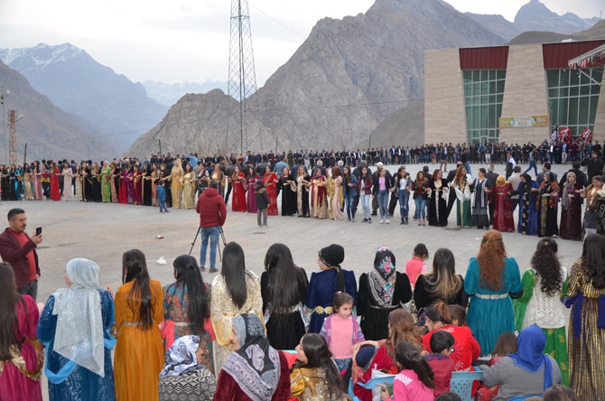 Özkan ailesinin mutlu günü 1