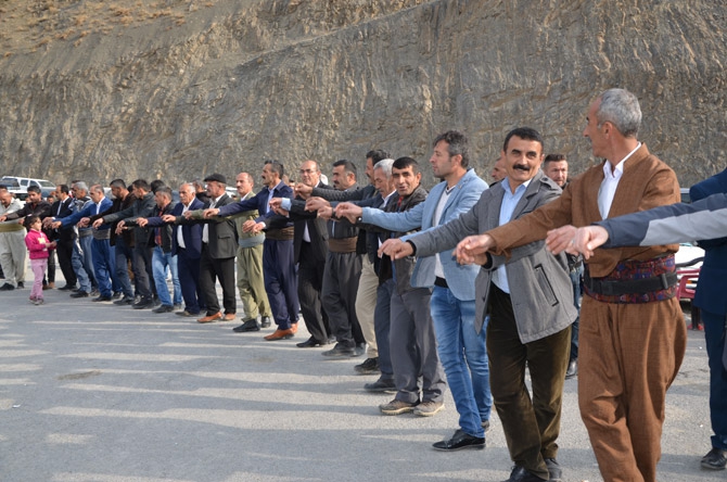 Özkan ailesinin mutlu günü 59