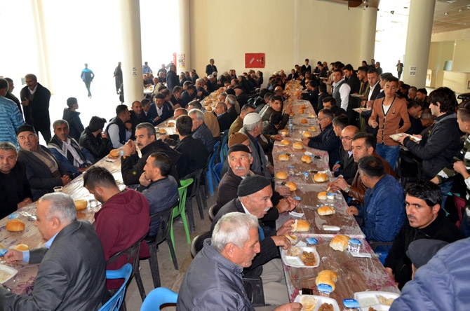 Özkan ailesinin mutlu günü 60