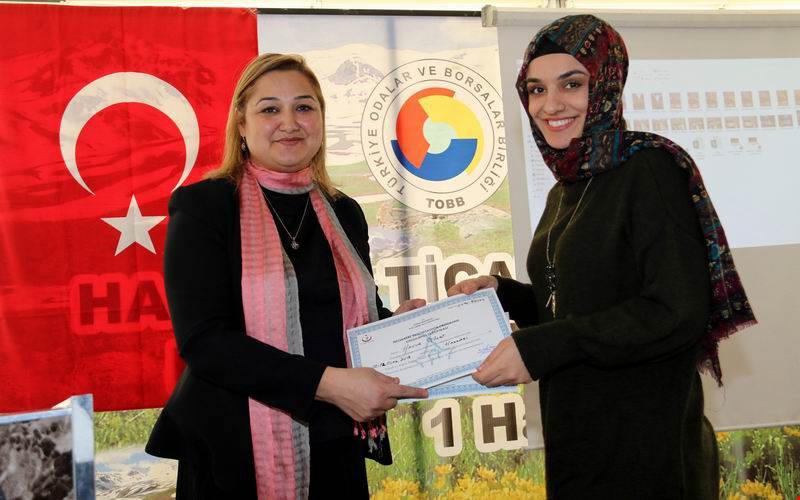 Hakkari'de sağlık çalışanlarına NRP kursu verildi 11