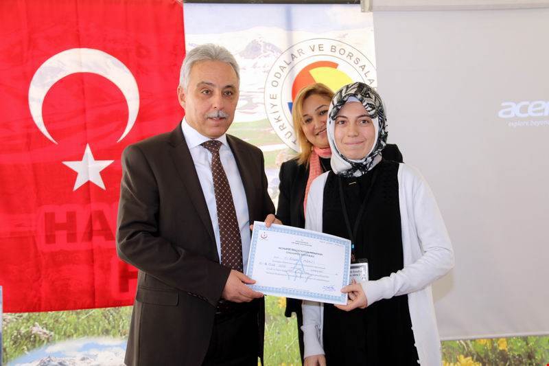 Hakkari'de sağlık çalışanlarına NRP kursu verildi 2