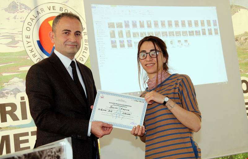 Hakkari'de sağlık çalışanlarına NRP kursu verildi 9