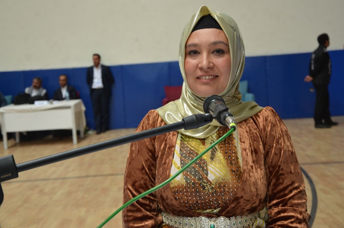 Hakkari'de halk oyunları yarışması düzenlendi 21