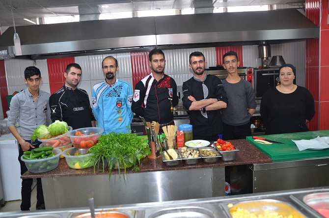 Hakkari’de bir ilk cafe restoran bir arada 2