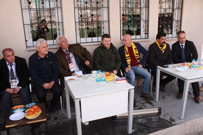 Hakkari Spor Muş Sporu 4-1 yendi 7