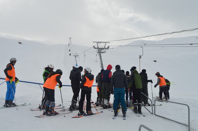 İran ve Irak'tan Hakkari'ye kayak yapmaya geliyorlar 10