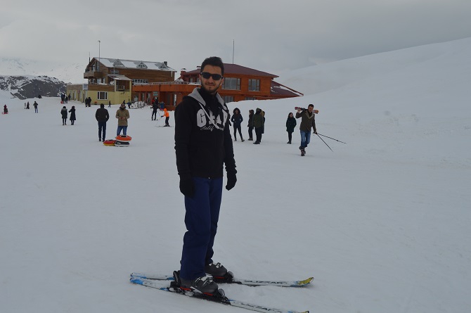 İran ve Irak'tan Hakkari'ye kayak yapmaya geliyorlar 14