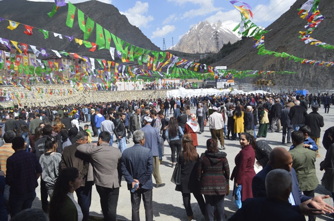 Hakkari'de Newroz coşkusu 11