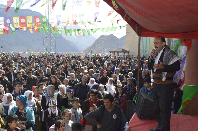 Hakkari'de Newroz coşkusu 16