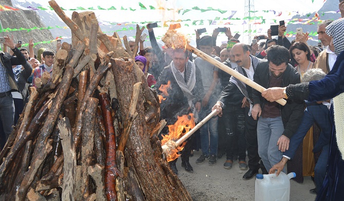 Hakkari'de Newroz coşkusu 17