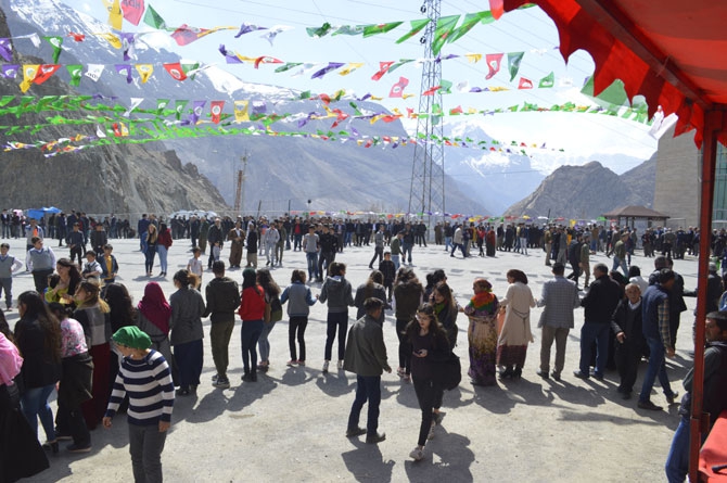 Hakkari'de Newroz coşkusu 6
