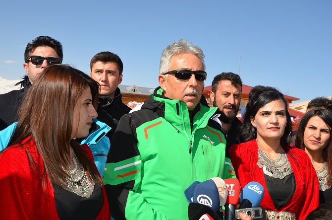 Hakkari'de '2'nci Kar Festivali' 18