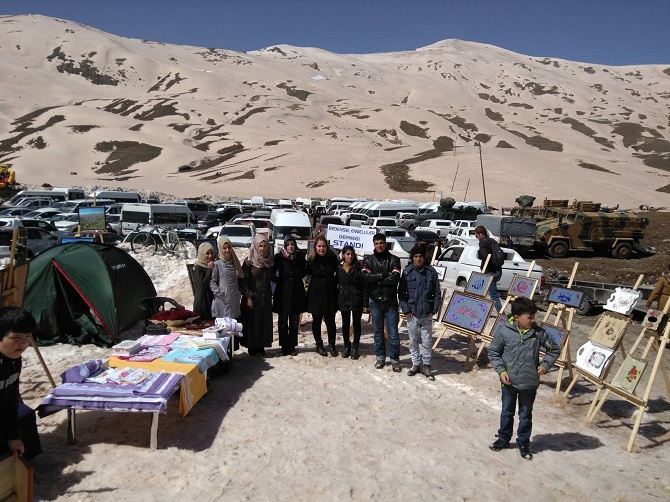 Hakkari'de '2'nci Kar Festivali' 29