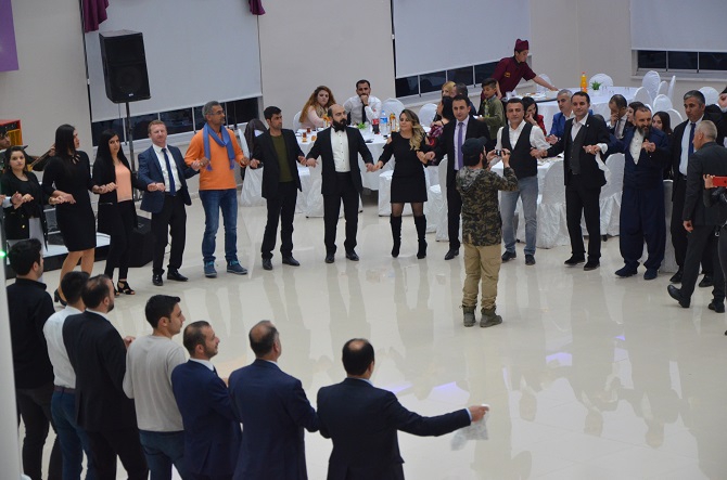 Hakkâri Baro Başkanlığı 5 Nisan Avukatlar Gününü kutladı 13