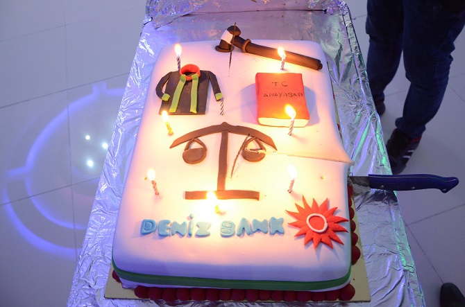 Hakkâri Baro Başkanlığı 5 Nisan Avukatlar Gününü kutladı 14