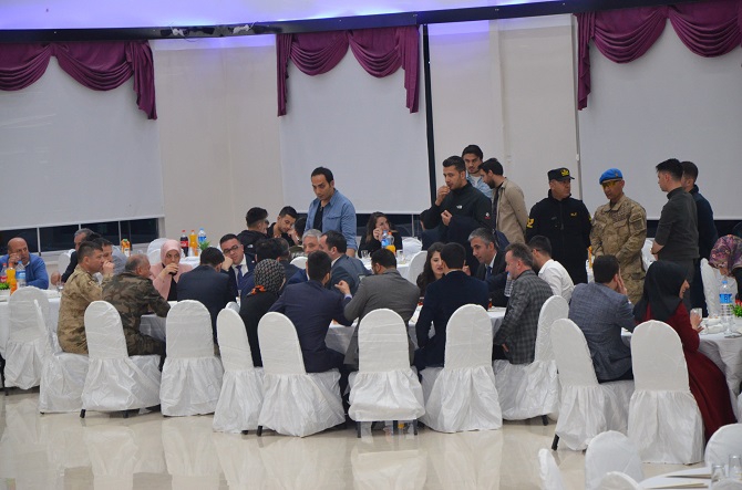 Hakkâri Baro Başkanlığı 5 Nisan Avukatlar Gününü kutladı 7