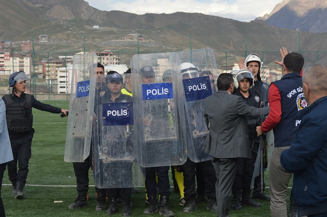 Hakkari'de olaylar çıktı 12