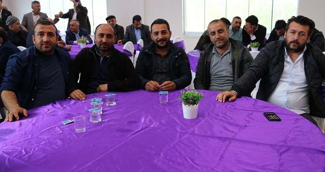 Özkan ailesinin mutlu günü 12