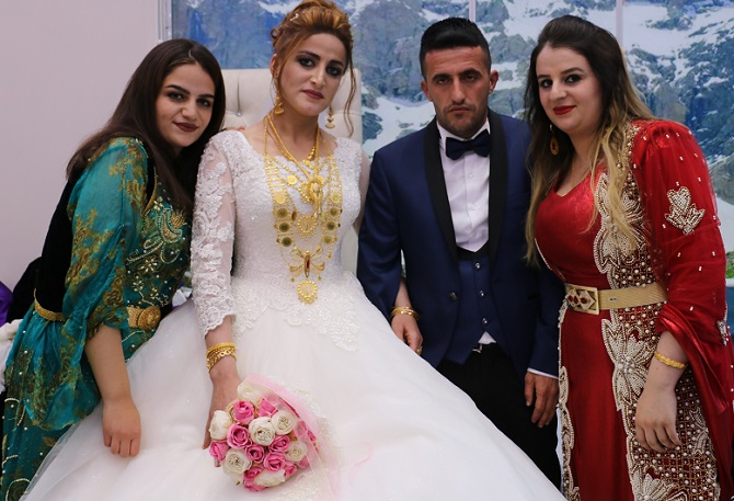 Özkan ailesinin mutlu günü 3