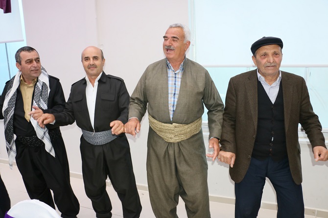 Özkan ailesinin mutlu günü 38