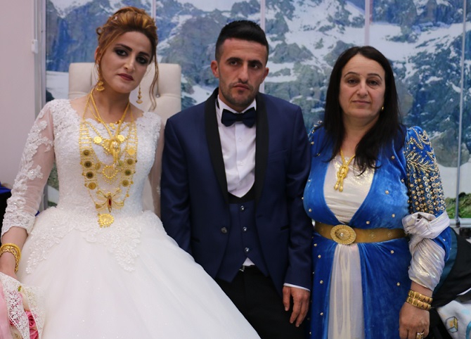 Özkan ailesinin mutlu günü 4