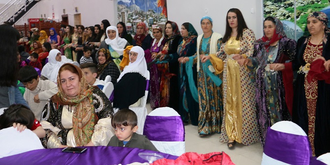 Özkan ailesinin mutlu günü 53