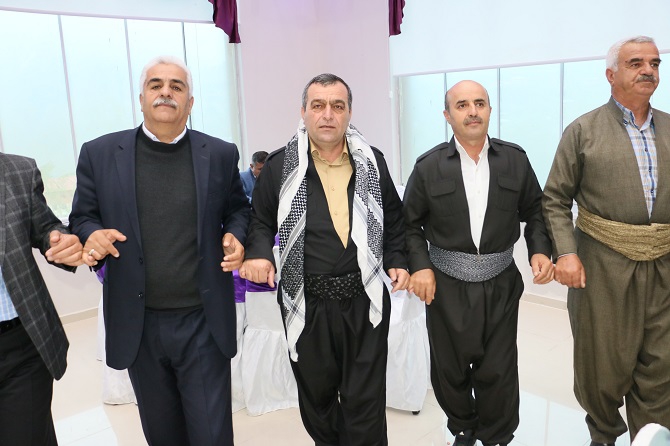 Özkan ailesinin mutlu günü 7