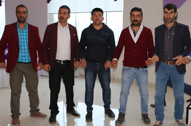 Özkan ailesinin mutlu günü 9